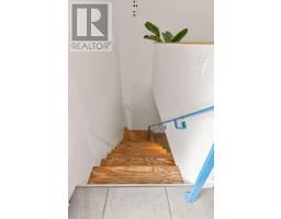 470 BEACHWOOD AVENUE - 22