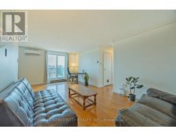701 - 986 HURON STREET - 14