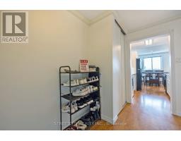 701 - 986 HURON STREET - 4