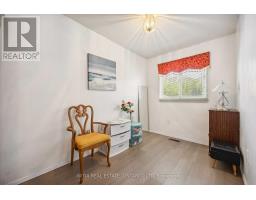 106 HASTINGS CRESCENT E - 12