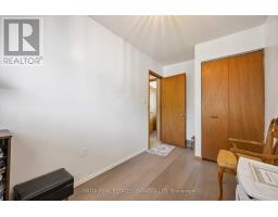 106 HASTINGS CRESCENT E - 13
