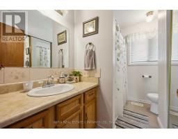 106 HASTINGS CRESCENT E - 16