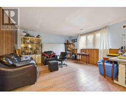 106 HASTINGS CRESCENT E - 18