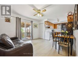 106 HASTINGS CRESCENT E - 7