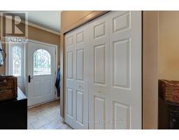 4 ADELAIDE STREET S - 3