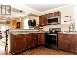4 ADELAIDE STREET S - 7