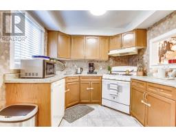 32 - 700 EXETER ROAD - 6