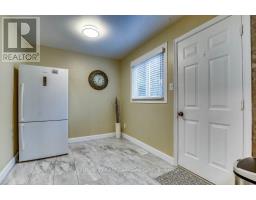 32 - 700 EXETER ROAD - 7