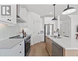 44 - 147 SCOTTS DRIVE - 16