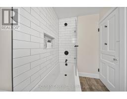 113 PRICE STREET - 16