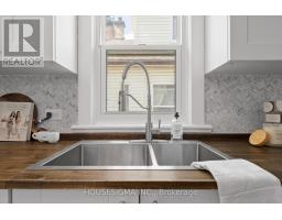 113 PRICE STREET - 18