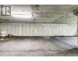 769 BERKSHIRE DRIVE - 32