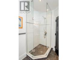 98 CENTRAL AVENUE - 17