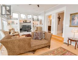 98 CENTRAL AVENUE - 34