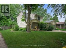 257 EDGEHILL CRESCENT - 2