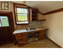 156 - 158 HYMAN STREET - 8