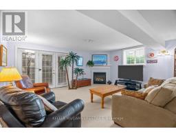 40 LAKESIDE CIRCLE - 29