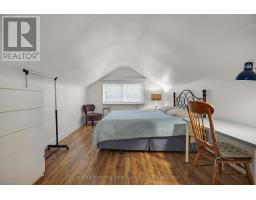 432 SPRUCE STREET N - 32