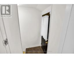 432 SPRUCE STREET N - 35