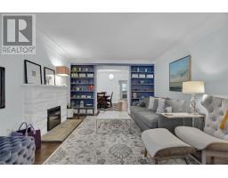 432 SPRUCE STREET N - 8