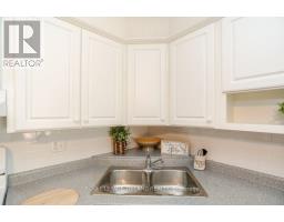 230 SUNSET DRIVE - 18