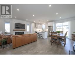 64 - 383 DAVENTRY WAY - 17