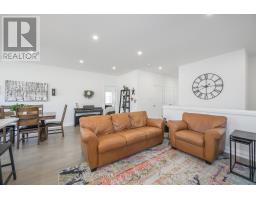 64 - 383 DAVENTRY WAY - 21