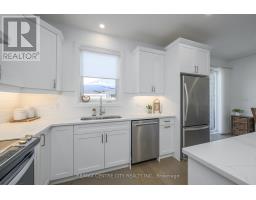 64 - 383 DAVENTRY WAY - 23