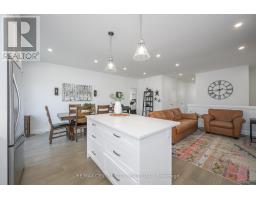 64 - 383 DAVENTRY WAY - 24