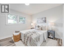 1697 MOFFATT AVENUE - 14