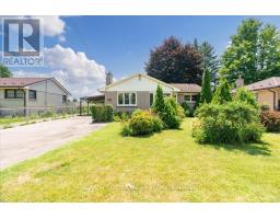 1697 MOFFATT AVENUE - 2