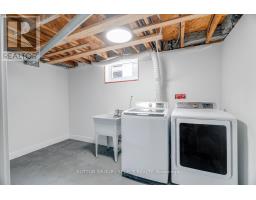1697 MOFFATT AVENUE - 22