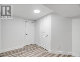 1697 MOFFATT AVENUE - 24