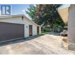 1697 MOFFATT AVENUE - 28