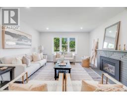 1697 MOFFATT AVENUE - 4
