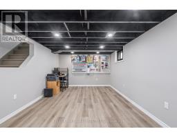 475 SALISBURY STREET - 32