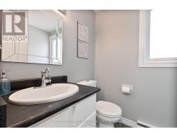 100 - 159 SANDRINGHAM CRESCENT - 9