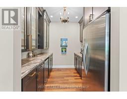 203 RIVERSIDE DRIVE - 18