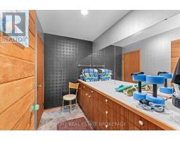 203 RIVERSIDE DRIVE - 27