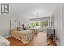 203 RIVERSIDE DRIVE - 31