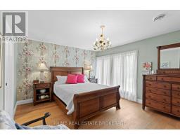 203 RIVERSIDE DRIVE - 33