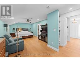 203 RIVERSIDE DRIVE - 35