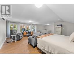 203 RIVERSIDE DRIVE - 38