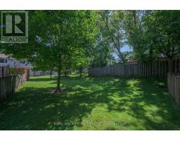 66 - 9 AILSA PLACE - 30