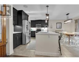 17 TANAGER PLACE - 15