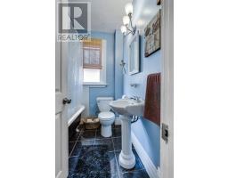 140 EMERY AVENUE E - 18