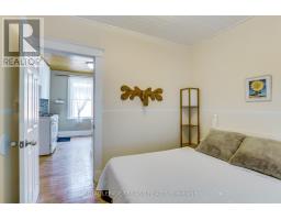 140 EMERY AVENUE E - 23