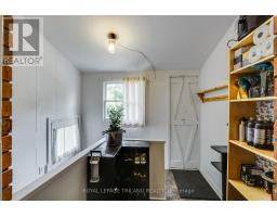 140 EMERY AVENUE E - 24