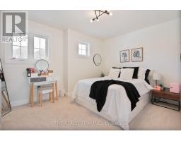 27 BRISCOE CRESCENT - 24