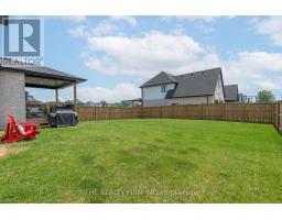 27 BRISCOE CRESCENT - 28